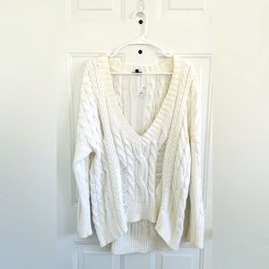 Express Distressed V-neck Asymmetrical high-low Sweater Size M